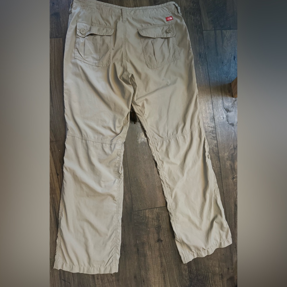 The North Face Women’s Hiking Pants – Size 12 (Regular) – Lightweight Tan - Picture 10 of 12